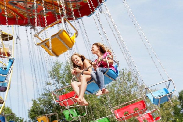 Парк имени Горького Ижевск аттракционы