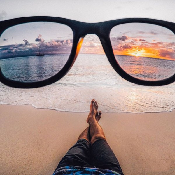 Лето солнечные очки