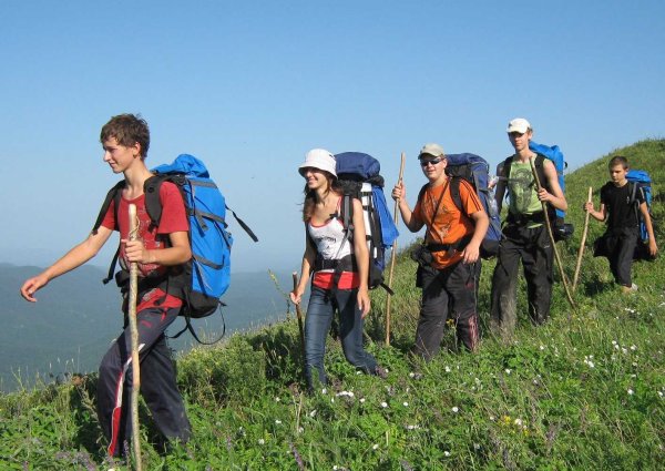 Подростки путешествуют