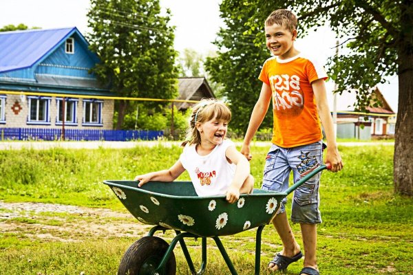 Детство в деревне летом