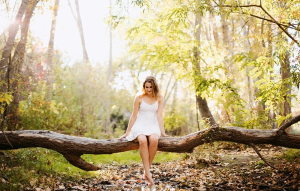 Летняя фотосессия в лесу