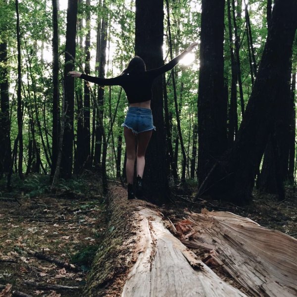 Фотосессия ы лесу