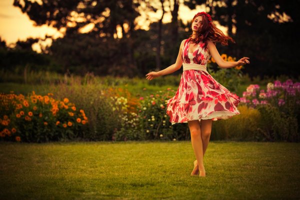 Танец в поле