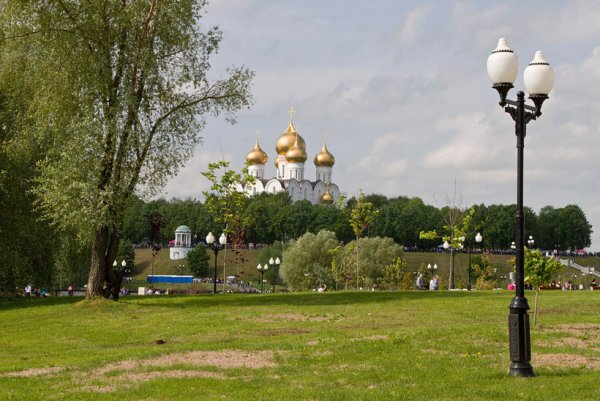 Набережная реки Которосль в Ярославле