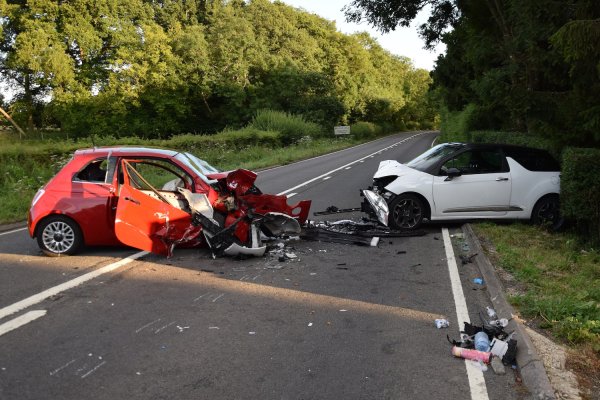 Дорожно-транспортное происшествие фото