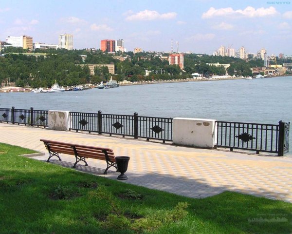 Город Ростов на Дону река Дон