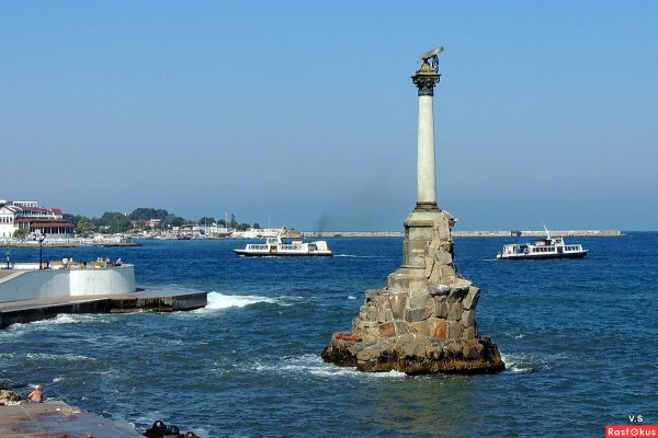 Памятник Севастополь Крымской весны