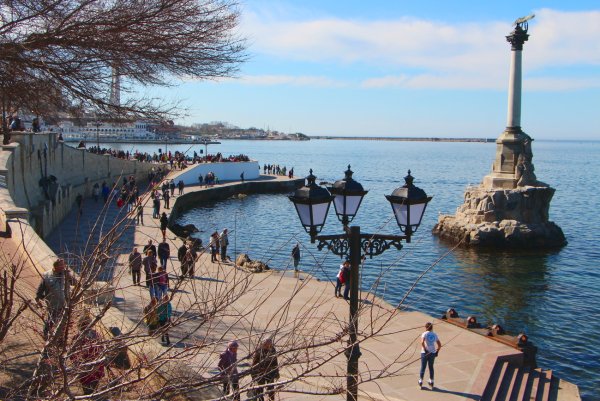 Приморский бульвар Севастополь в Севастополе