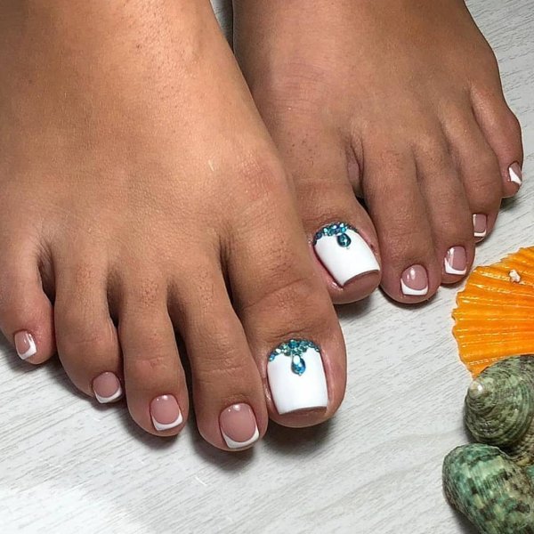 Необычный педикюр