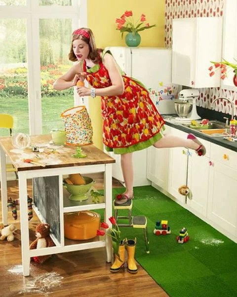 Хозяйка на кухне