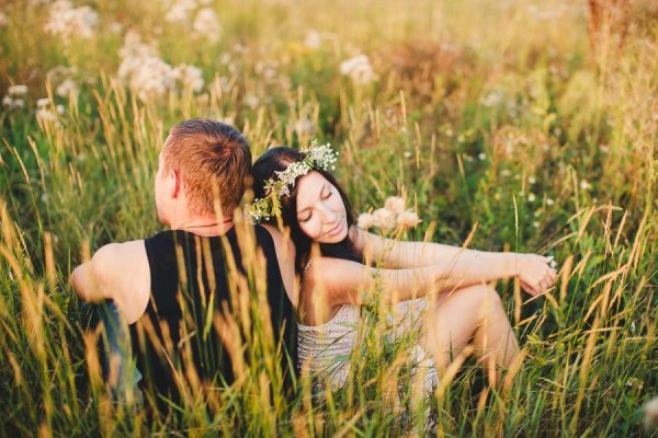 Танцы на берегу моря