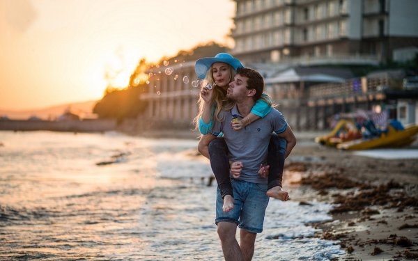 Влюбленные лето