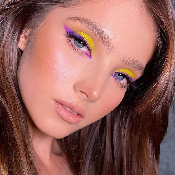 Бирюзовый макияж