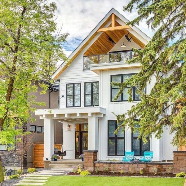 Дом у озера штат Монтана