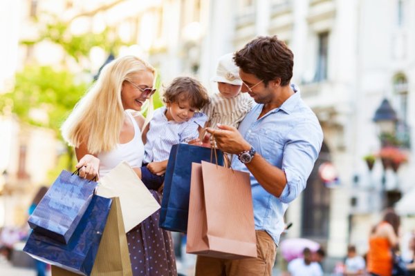 Шоппинг всей семьей