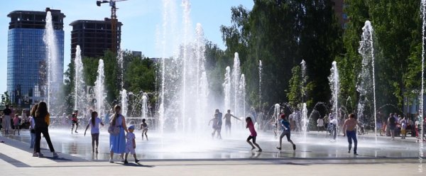 Центральная площадь Ижевск 2021