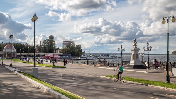 Памятник ангел Ижевск набережная