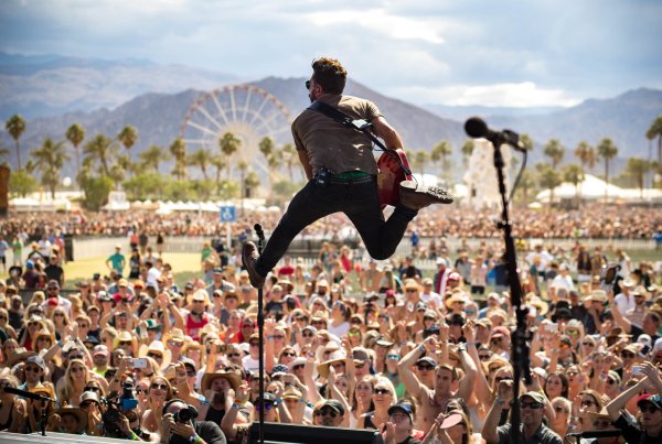 Летний музыкальный фестиваль