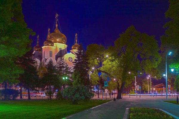 Александровский собор ночью Краснодар