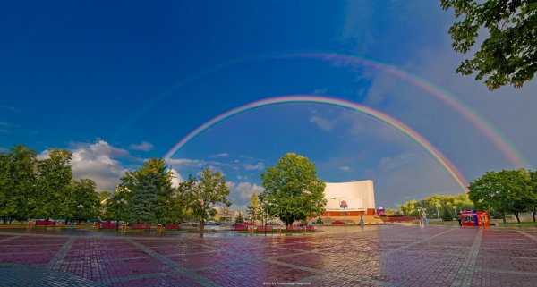 Парк Победы в Белгороде летом