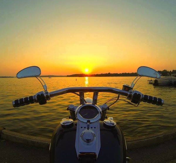 За рулем мотоцикла