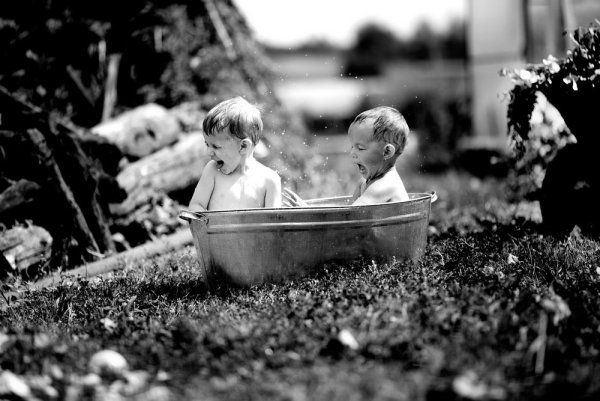 Беззаботное детство в деревне