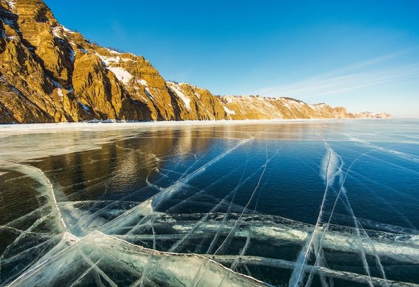 Прозрачный лед