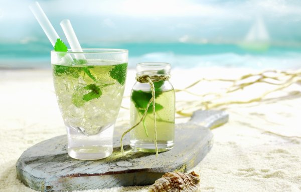 Замерзшее озеро Байкал