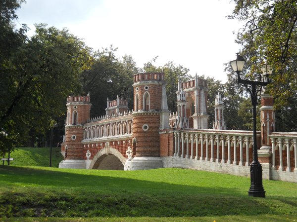 Дворцово-парковый ансамбль Царицыно фигурный мост