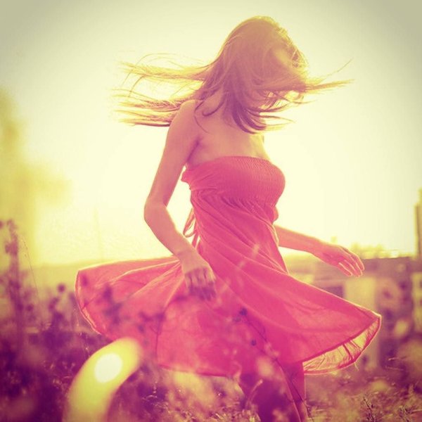 Девушка на Поляне