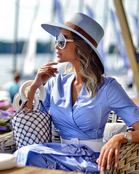 Одежда для девушек