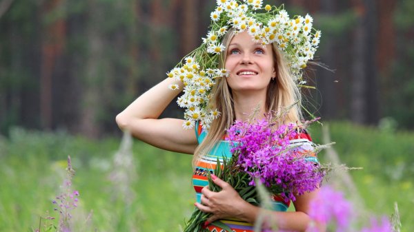 Женщина лето