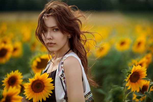 Красивые девушки летом