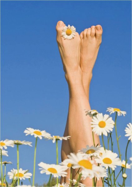 Ноги на пляже