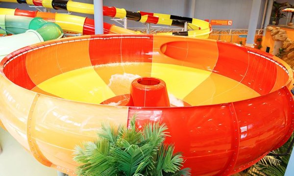 Тюменский аквапарк «ЛЕТОЛЕТО»