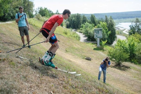 Кататься на лыжах летом