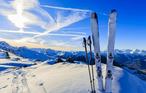 Красная Поляна Сочи лыжник сноубордист