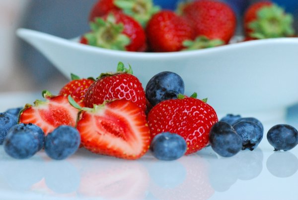 Черника голубика ежевика