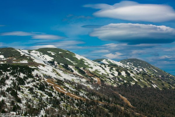 Шерегеш гора зеленая лето