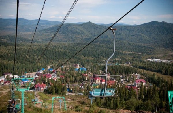 Гора зеленая Горная Шория