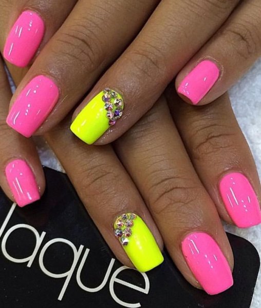 Яркие ногти