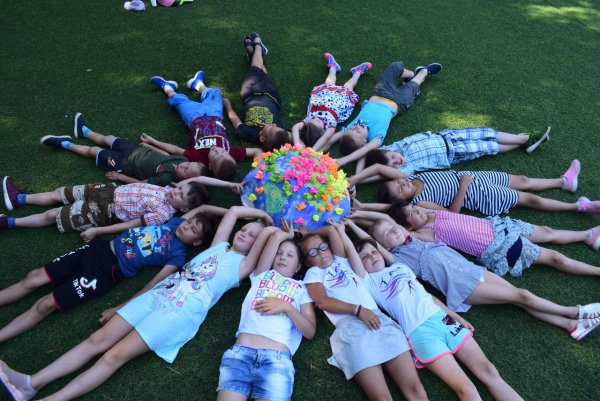 Школьный лагерь надпись