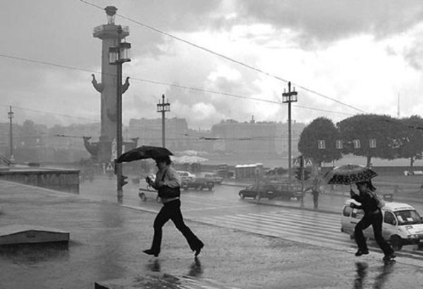 Штормовое предупреждение в СПБ