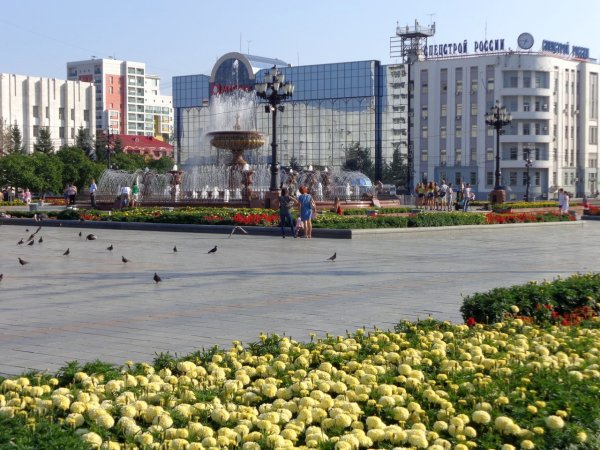 Хабаровск площадь Ленина лето