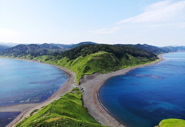 Остров Сахалин бухта Тихая