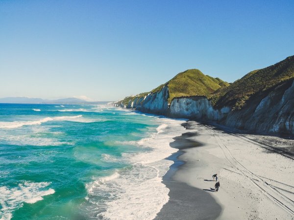 Вулкан Креницына, Курильские острова