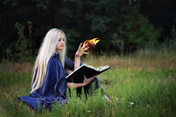 Книги про ведьм