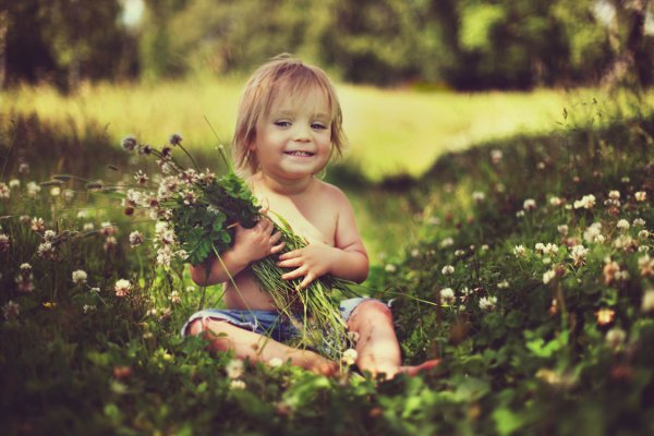 Дети лето радость