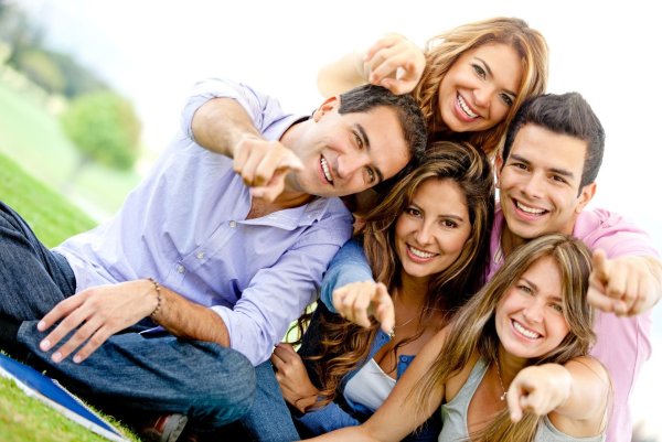 Веселая молодежь