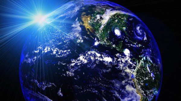 О земле и космосе